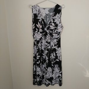 239.  Summer's Fashion Dress - Size XL